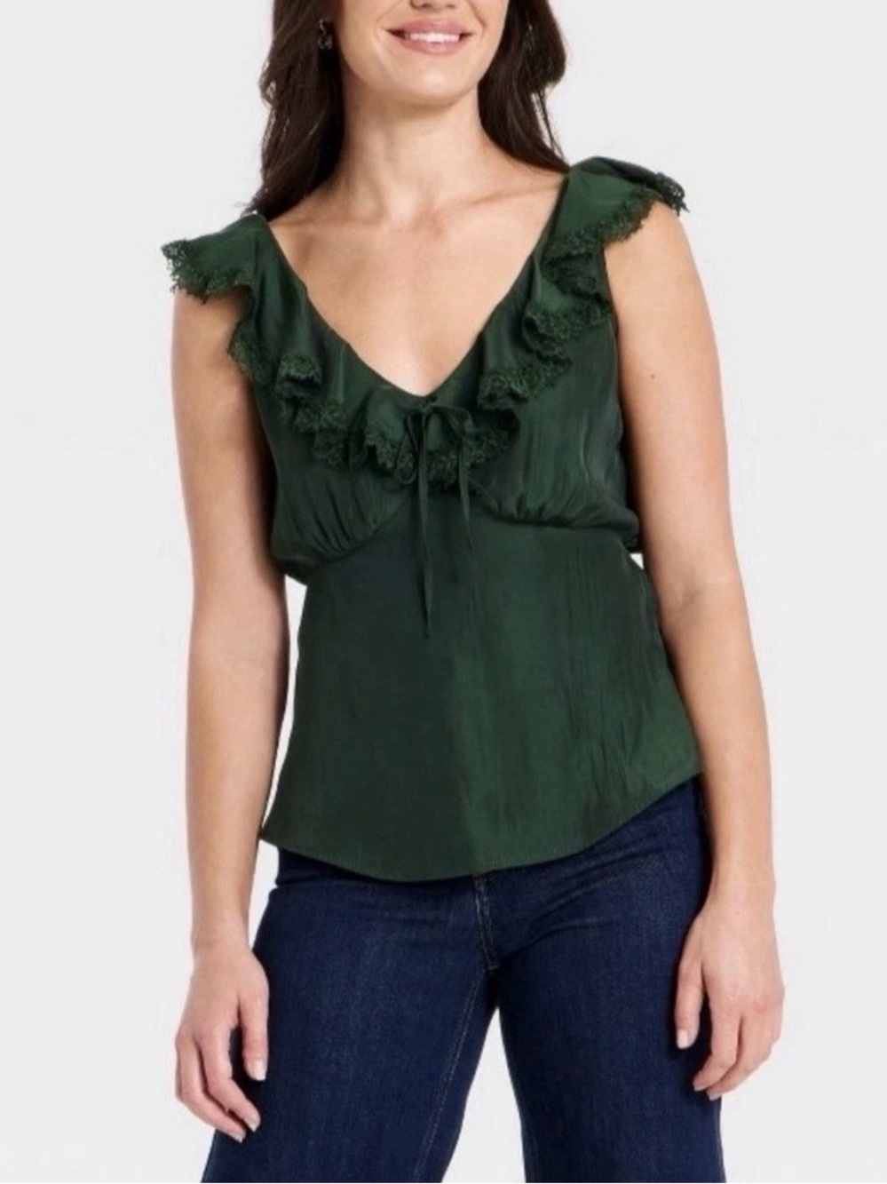 Universal Thread Green Women’s Ruffle V-Neck Lace Tank Top Blouse